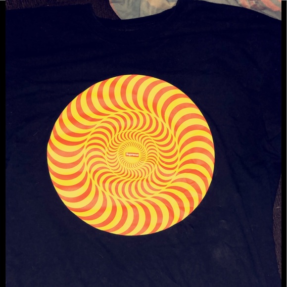 supreme spiral tee
